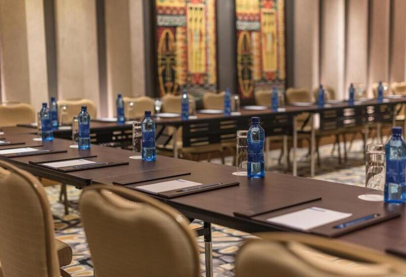 هتل Neelkanth Sarovar Premiere