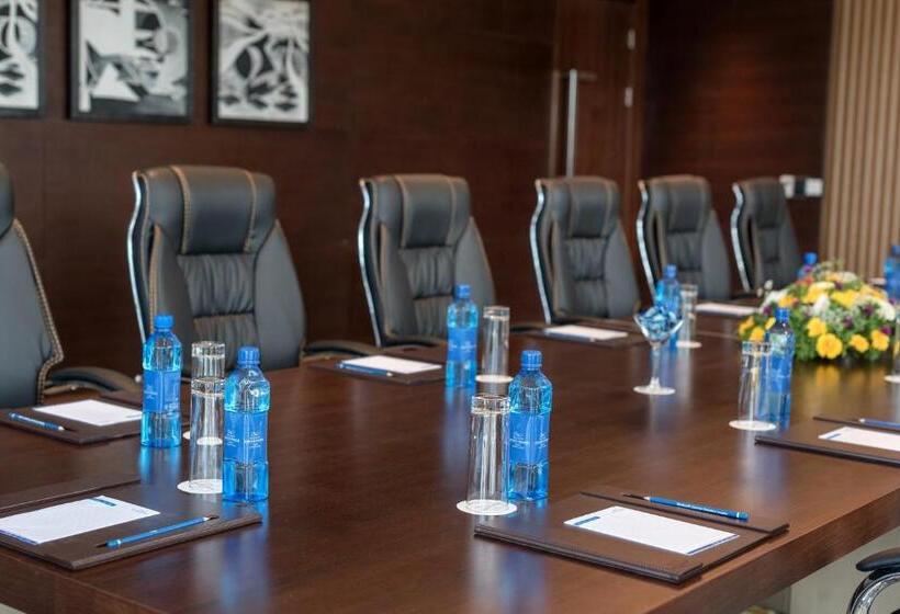 هتل Neelkanth Sarovar Premiere