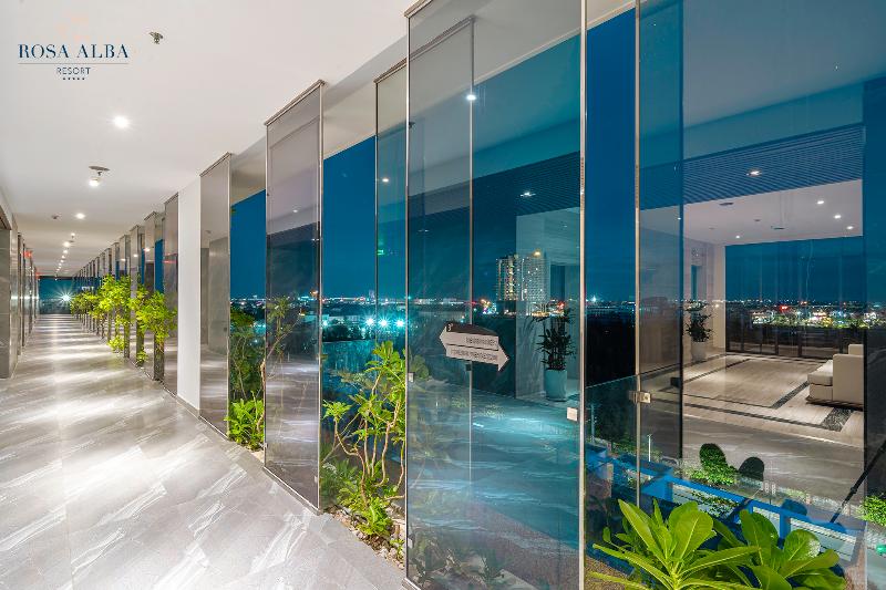 هتل Rosa Alba Resort & Villas Tuy Hoa
