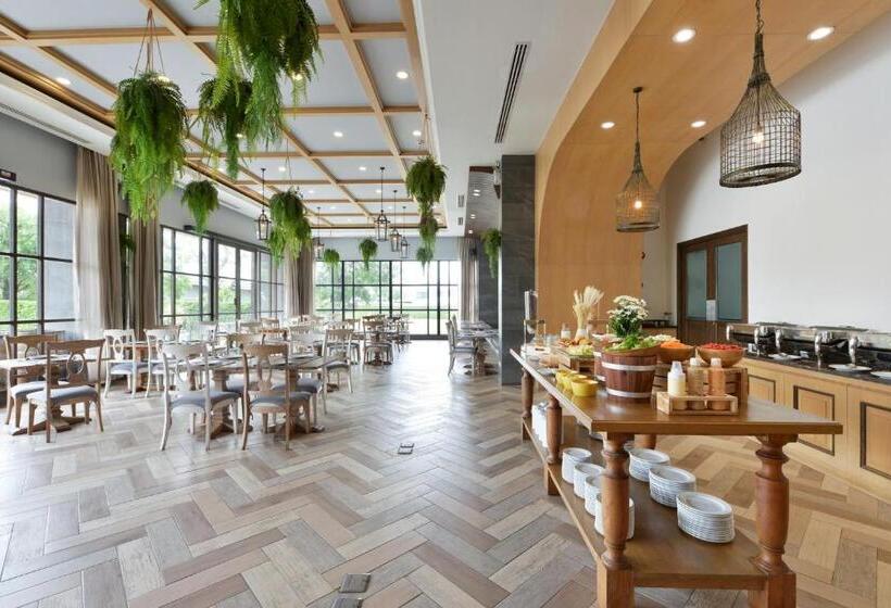 Hotel Vst Residence  Sha Plus Certified