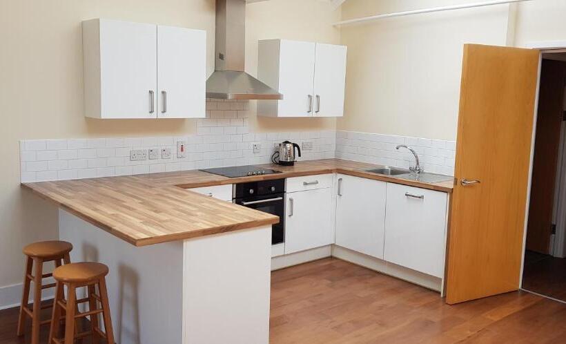 Ice House Apartments