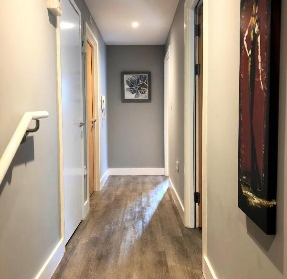 Ice House Apartments