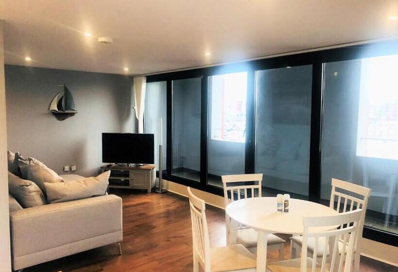 Ice House Apartments