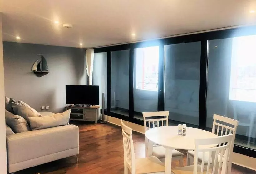 Ice House Apartments