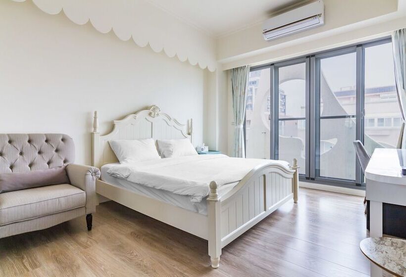 پانسیون Party Of The Ocean B&b