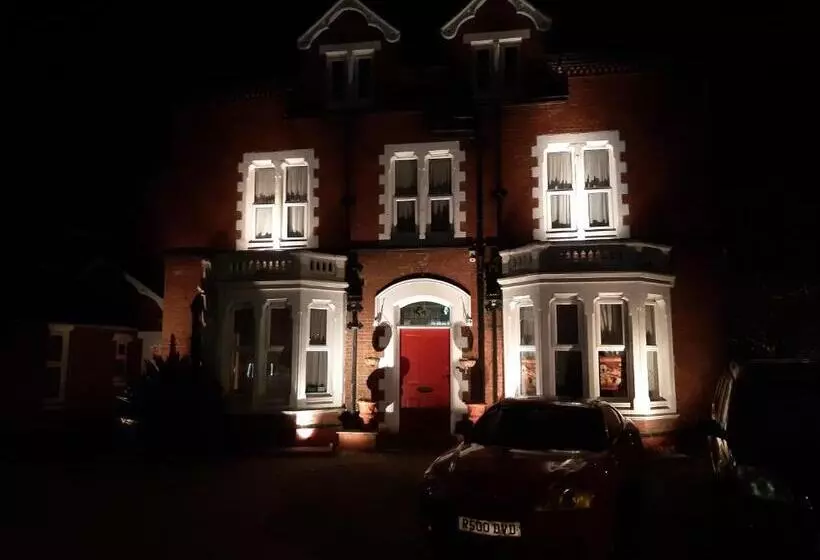 Majatalo The Russet House