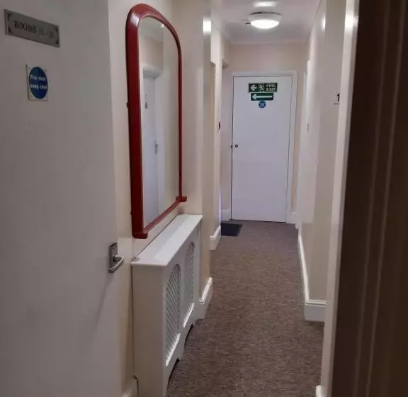 Majatalo The Russet House