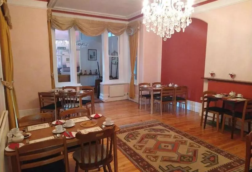 Majatalo The Russet House