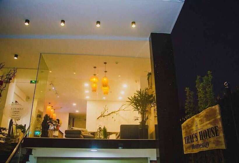 هاستل Homestay Thai's House