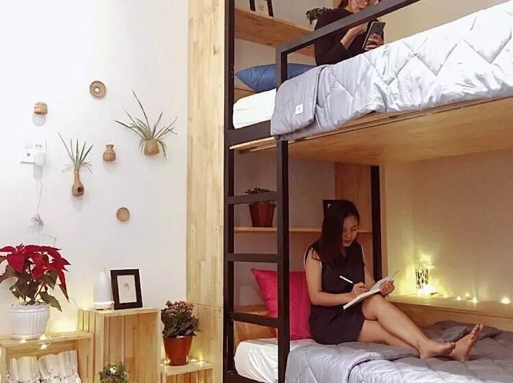 Retkeilymaja Homestay Thai's House