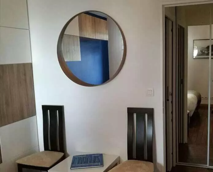 تختخواب و صبحانه Chambre D Hotes La Cigalière