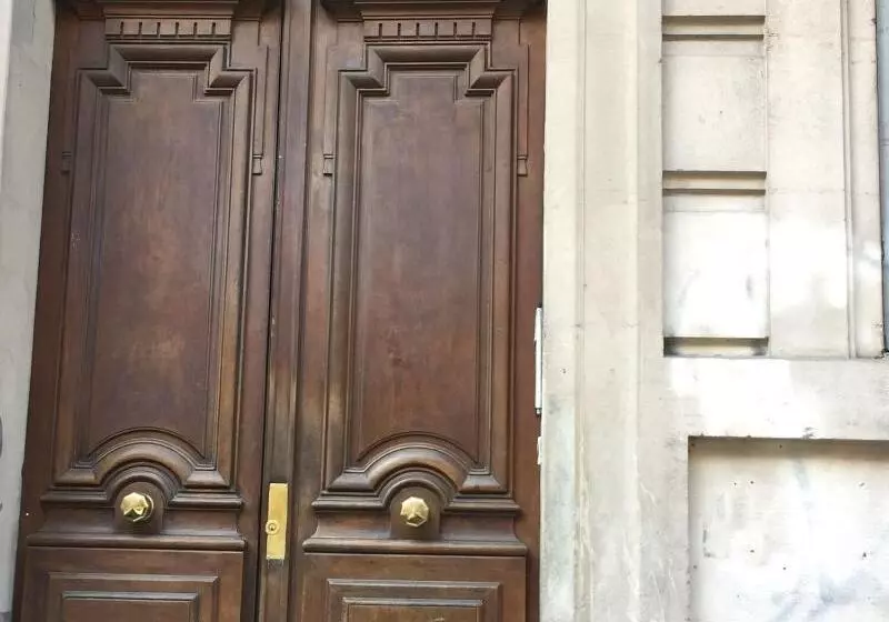 ベッドアンドブレックファースト Liberté