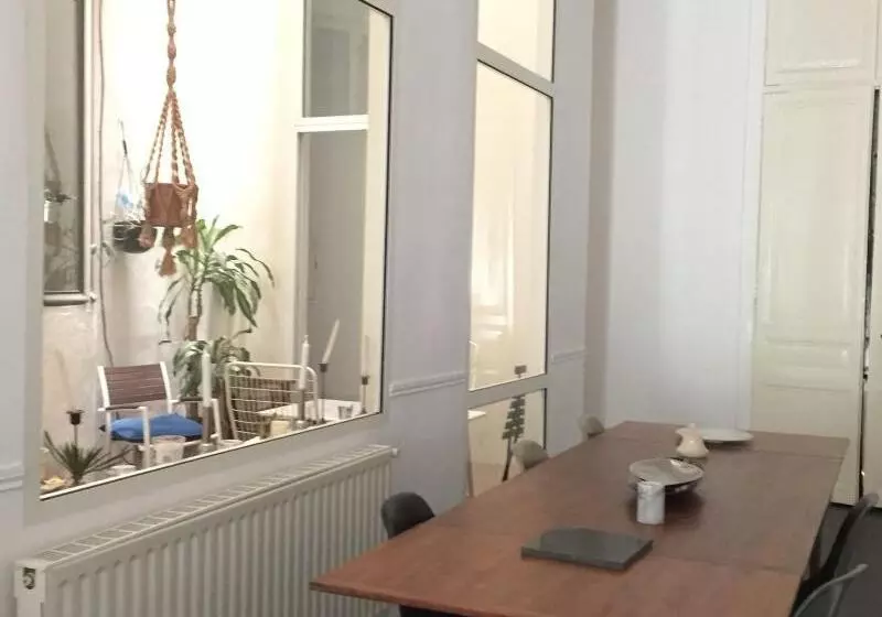 ベッドアンドブレックファースト Liberté