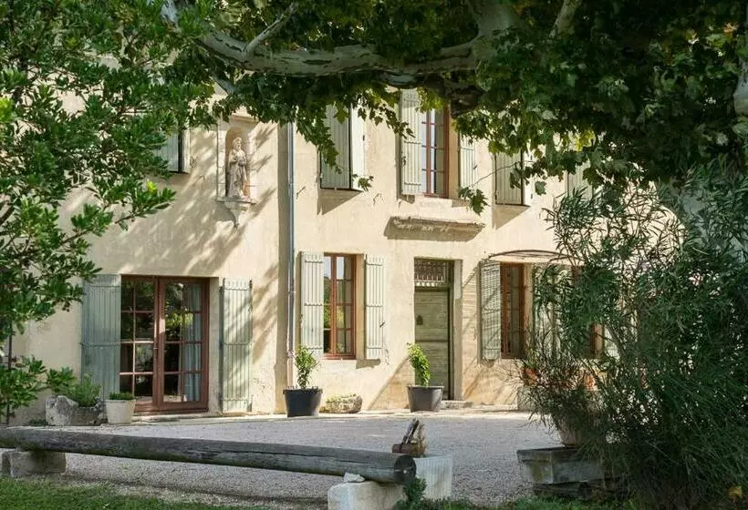 Aamiaismajoitus (B&B) Le Mas Saint Jacques