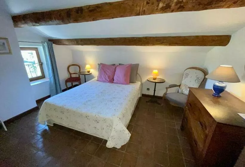 Aamiaismajoitus (B&B) Le Mas Saint Jacques