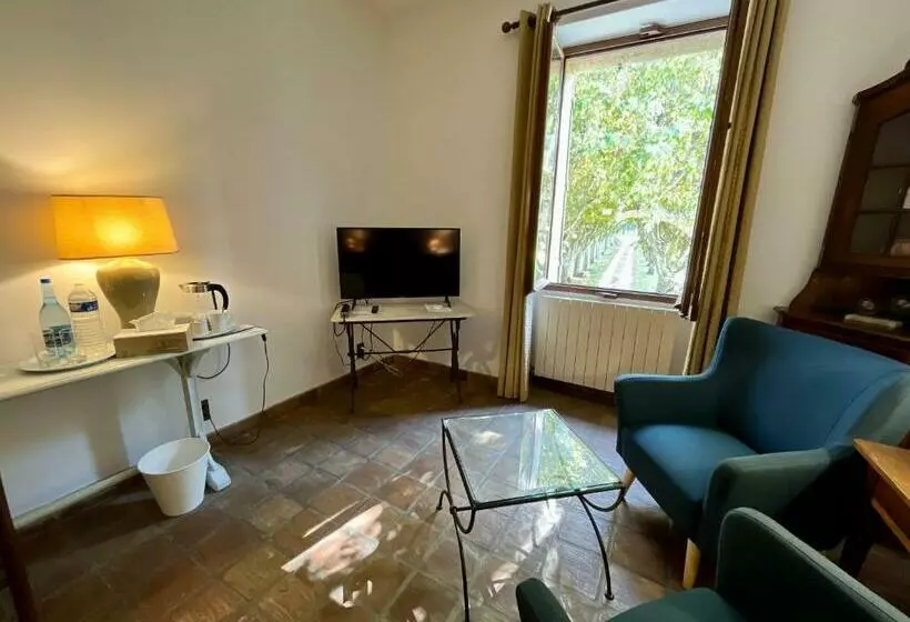 Aamiaismajoitus (B&B) Le Mas Saint Jacques