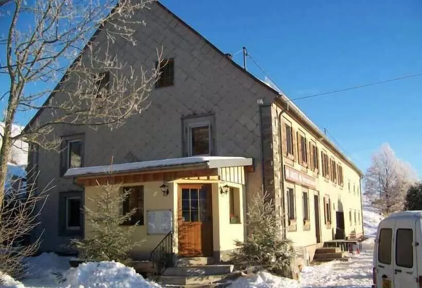 Aamiaismajoitus (B&B) Ferme Auberge Du Chèvremont