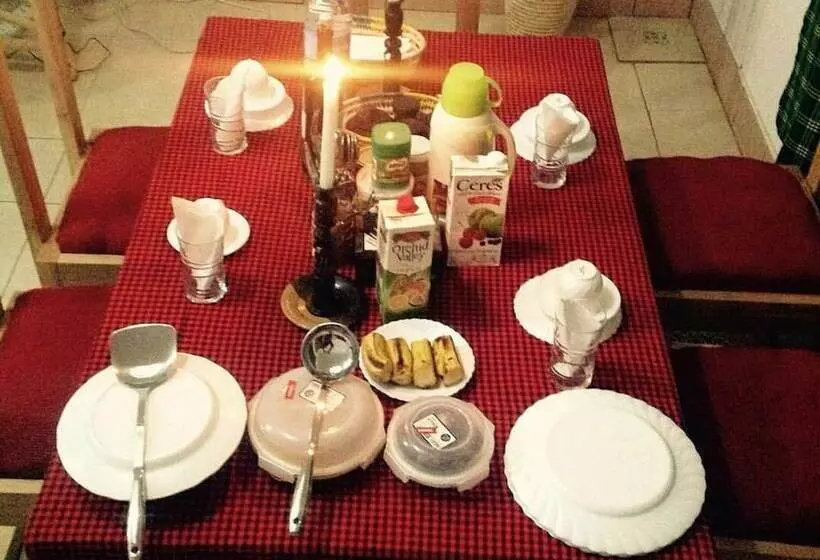 تختخواب و صبحانه Frina Buffalo Lodge