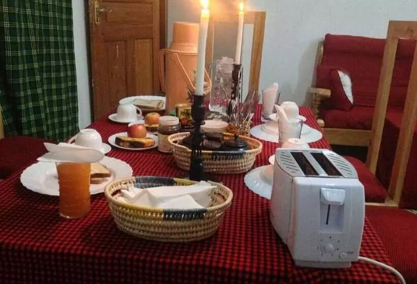 تختخواب و صبحانه Frina Buffalo Lodge