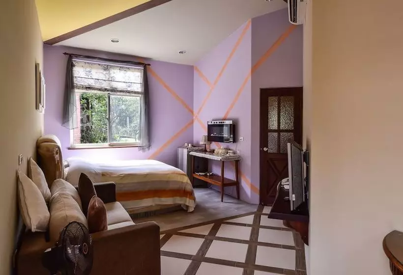 تختخواب و صبحانه Tengfangju Homestay