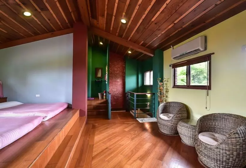 تختخواب و صبحانه Tengfangju Homestay