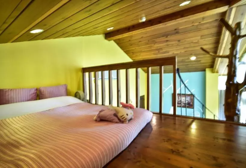 تختخواب و صبحانه Tengfangju Homestay