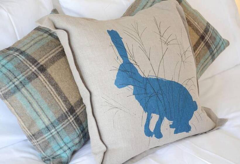 민박 The Barn At Collacott