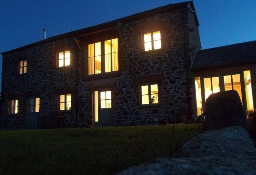 민박 The Barn At Collacott