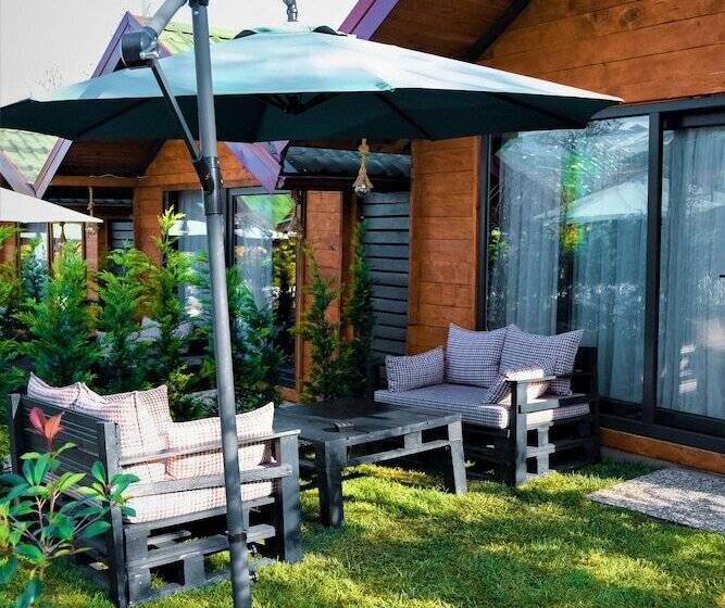 酒店 Adesa Bungalow