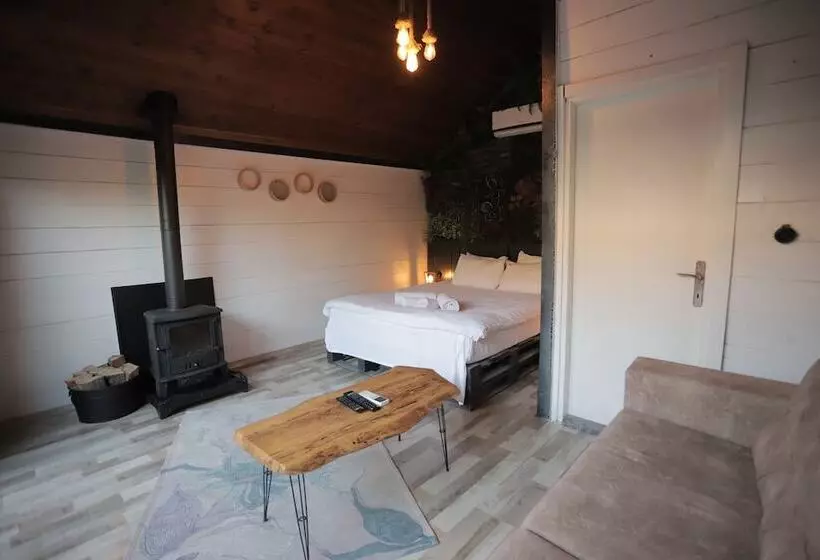 هتل Adesa Bungalow