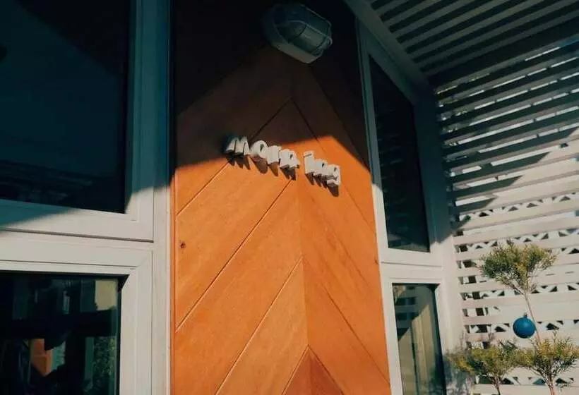 هتل Morn Ing Hostel