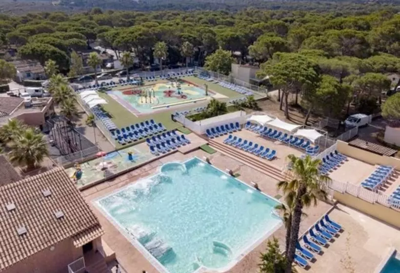 ホテル Parc Saint James Oasis Village