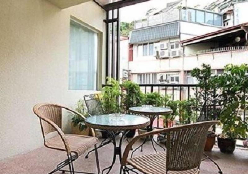 هتل Song He Homestay