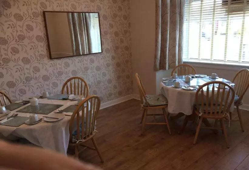 تختخواب و صبحانه Netherby Guest House