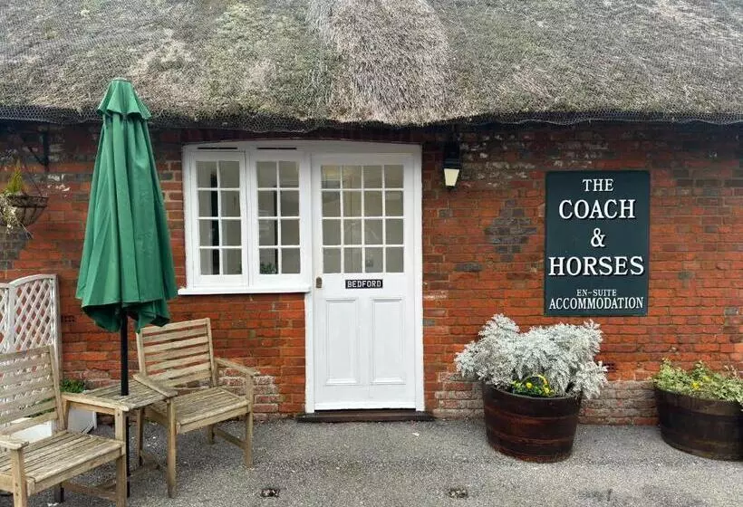 簡易ホテル The Coach And Horses