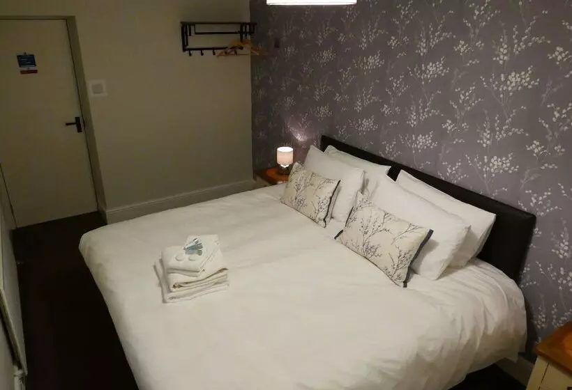 مسافرخانه The Victoria