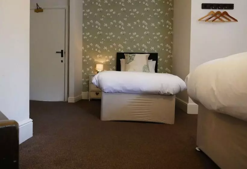 مسافرخانه The Victoria