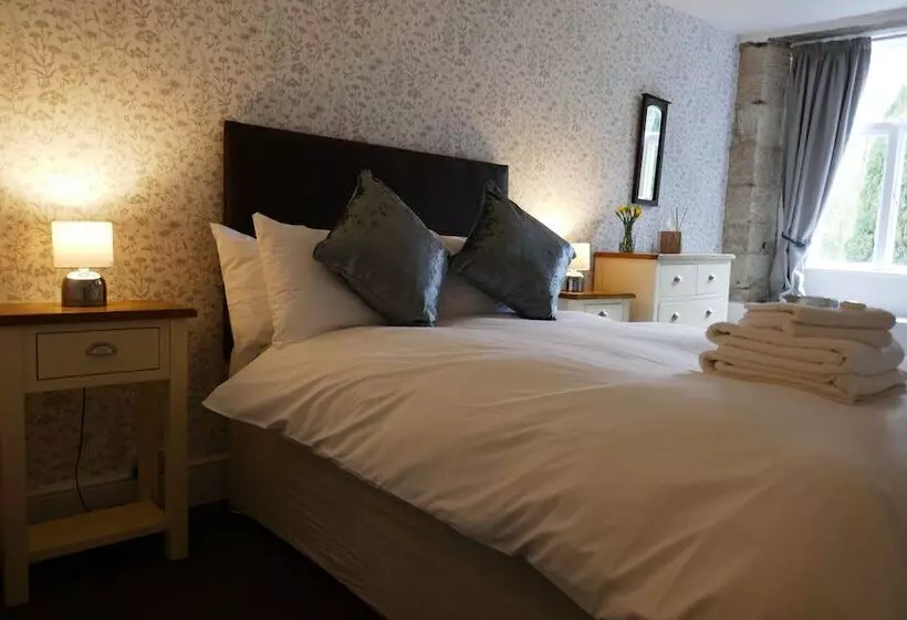 مسافرخانه The Victoria