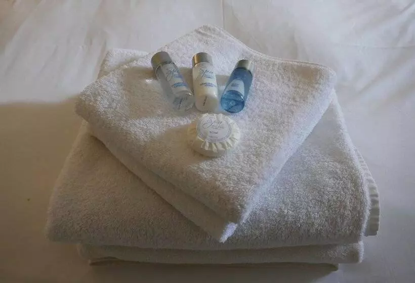 مسافرخانه The Victoria