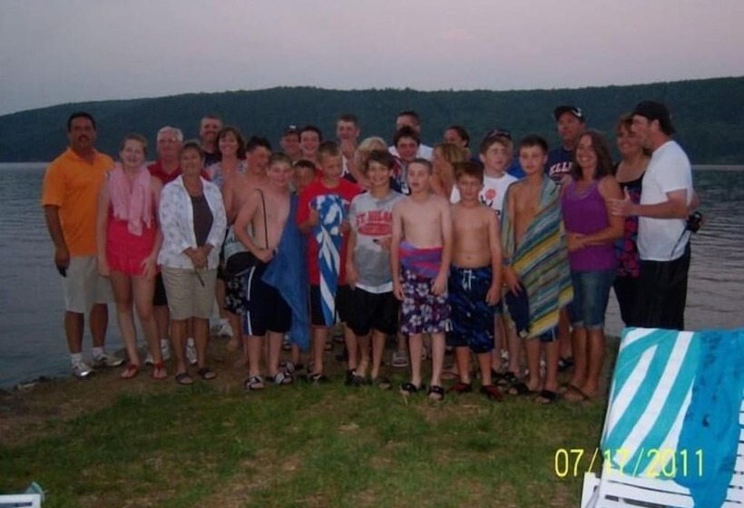 Hotel Cobblescote On The Lake