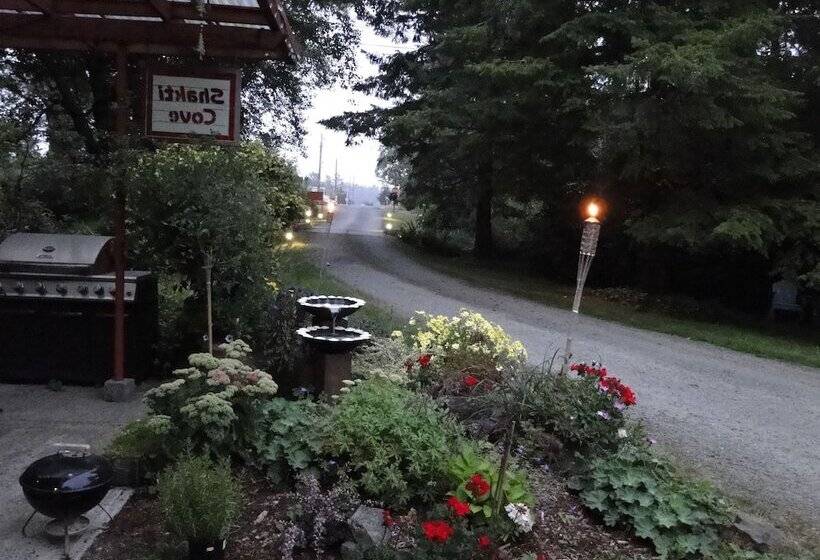 Отель Shakti Cove Cottages