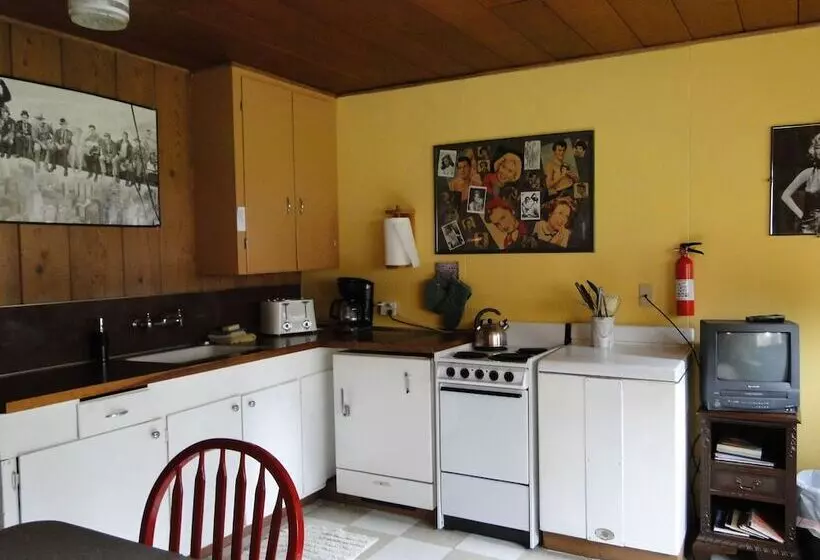 Hotelli Shakti Cove Cottages