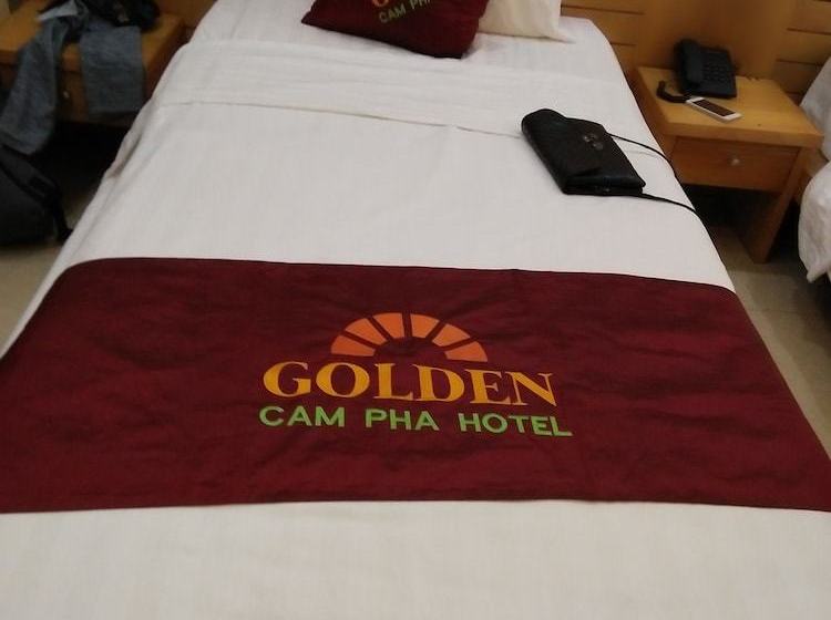 A De Homestay Hostel