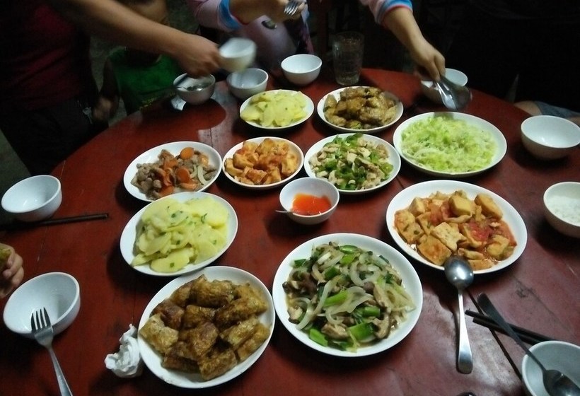 A De Homestay Hostel