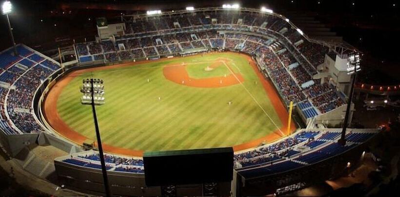 Douzi Stay Near Metro Hostel