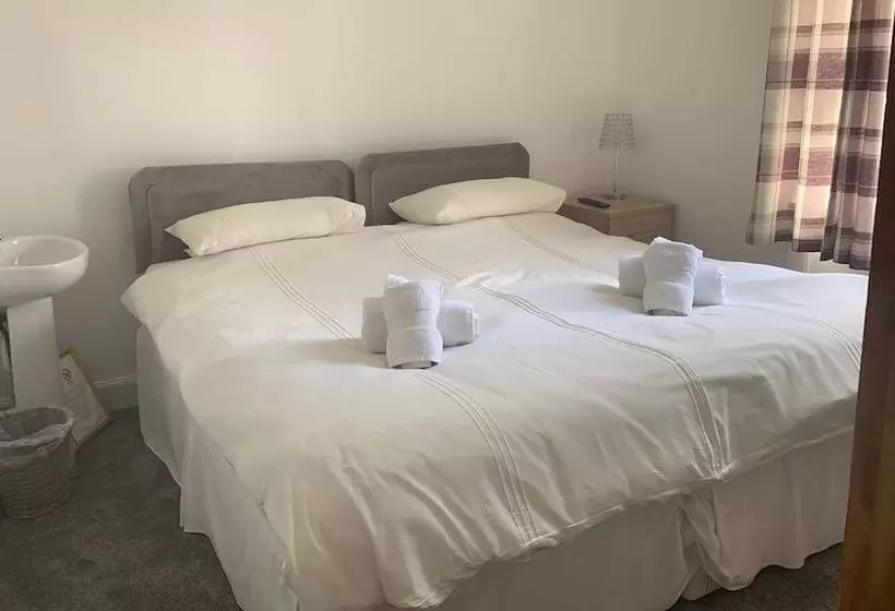 Balyett Farmhouse B&b