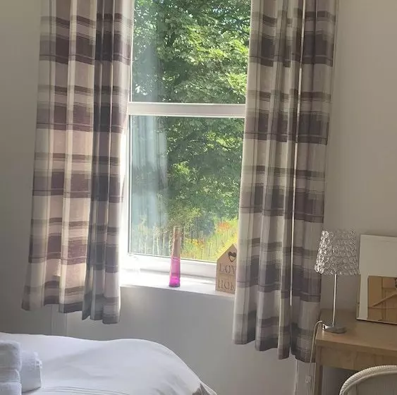 Balyett Farmhouse B&b