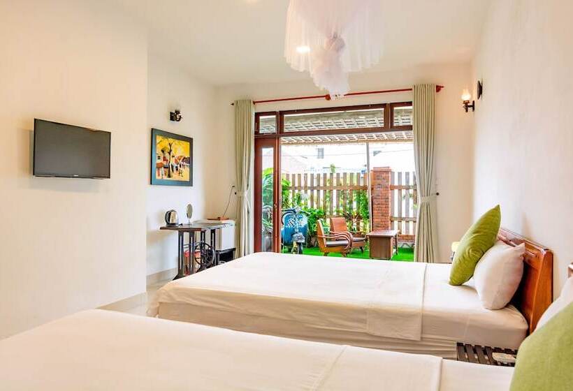 تختخواب و صبحانه An Bang Seasnail Homestay