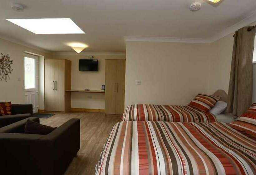 민박 The Castle Inn & Lodge