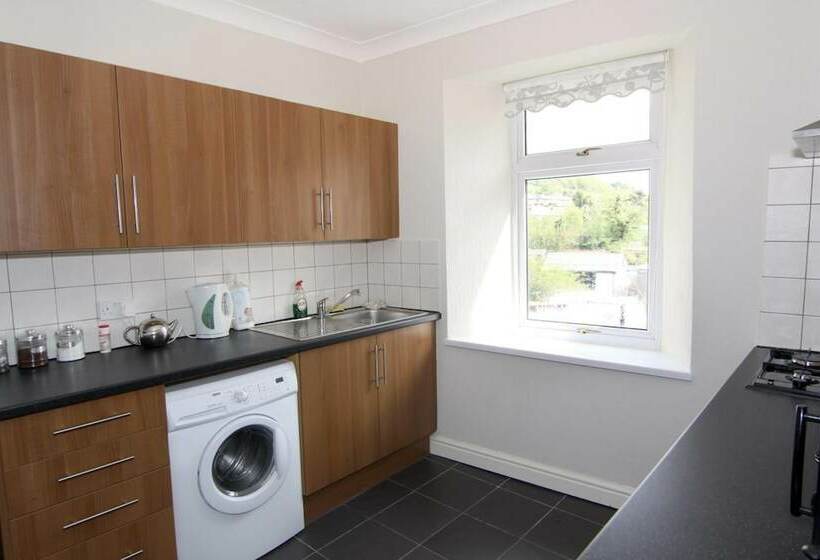 민박 The Castle Inn & Lodge